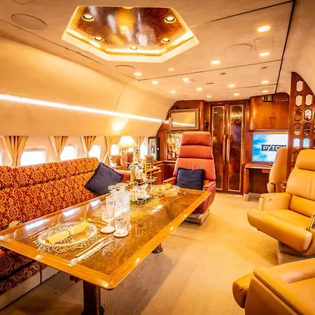 Boeing 727 Airliner Private Jet Bristol