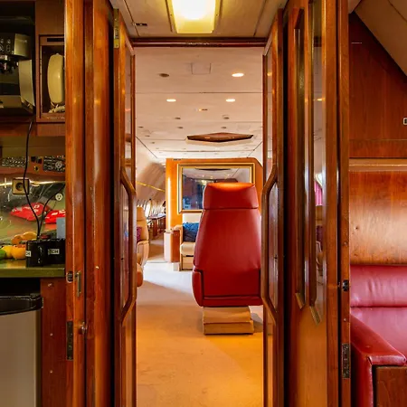 Boeing 727 Airliner Private Jet Bristol